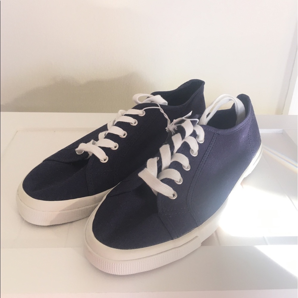 Old Navy Sneakers
